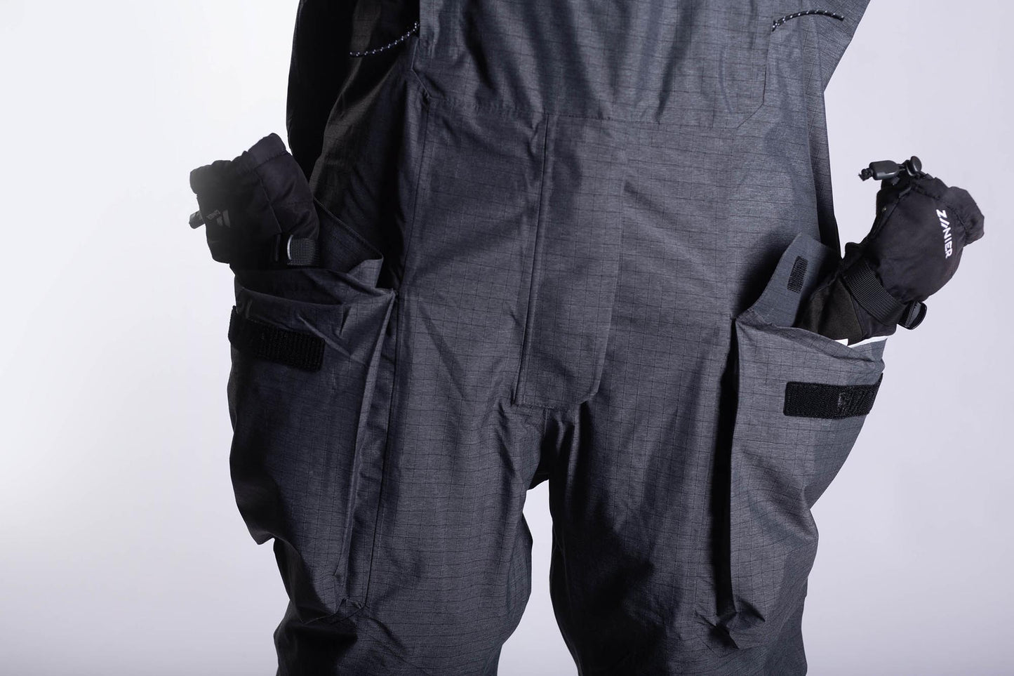 Men’s Catalyst Fusion Oversize 2.5L Shell Bib - Slate Black