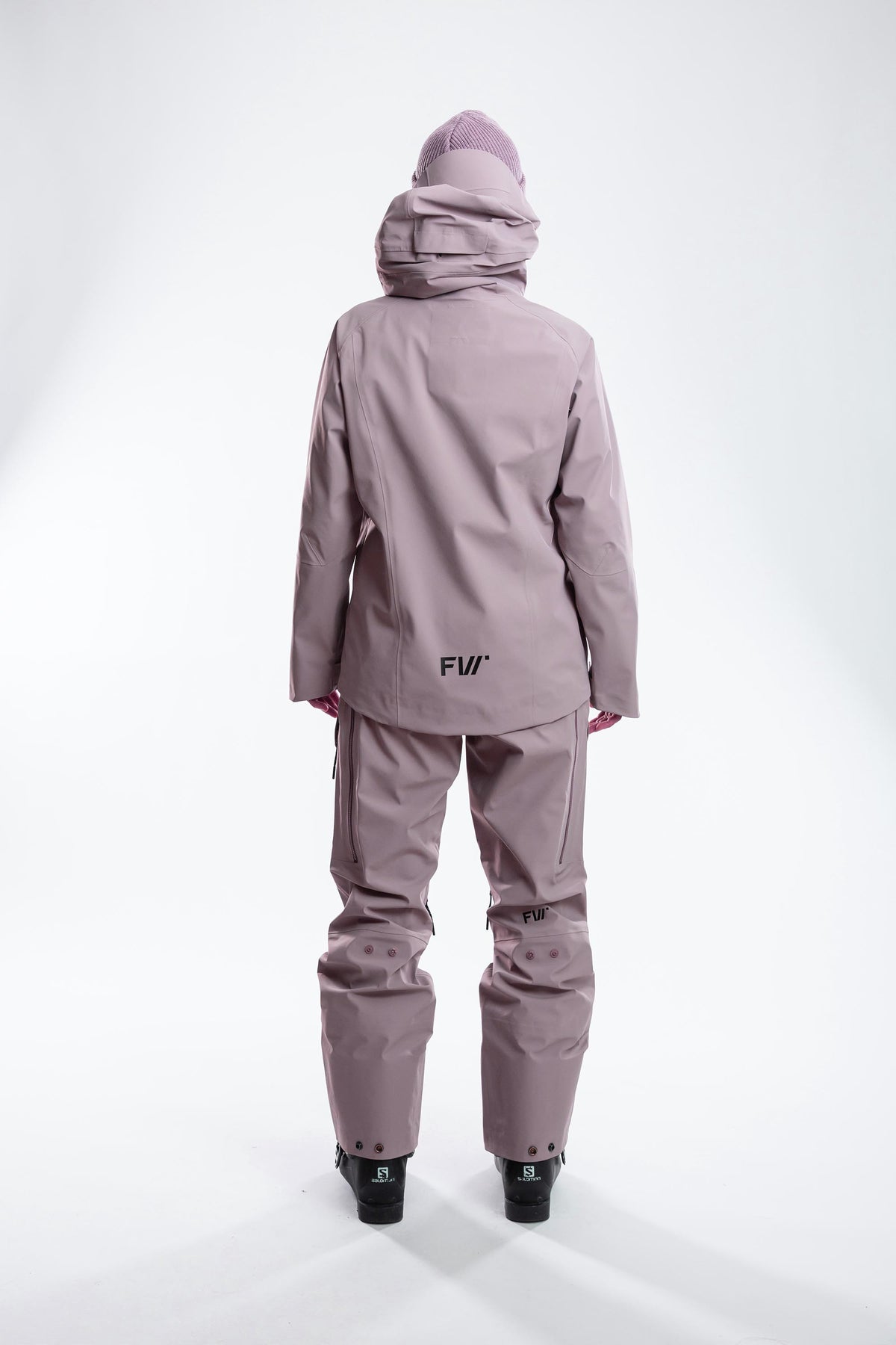 FW002-MTJW-W26-TRA_8204 back