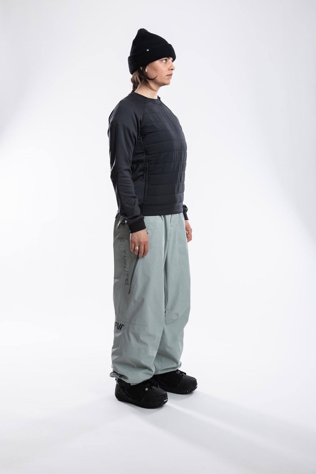 FW003-MPCW-W26-BLK_7950 side
