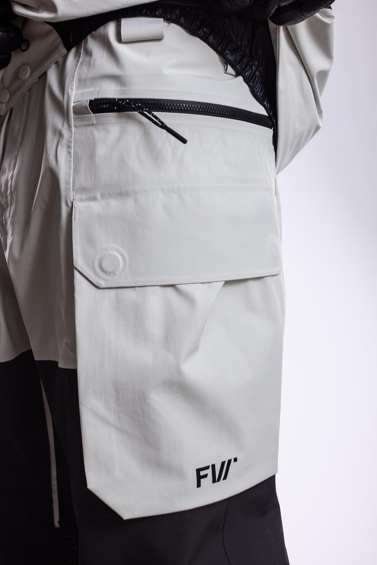 FW004-MFSB-W26-BLK_0157