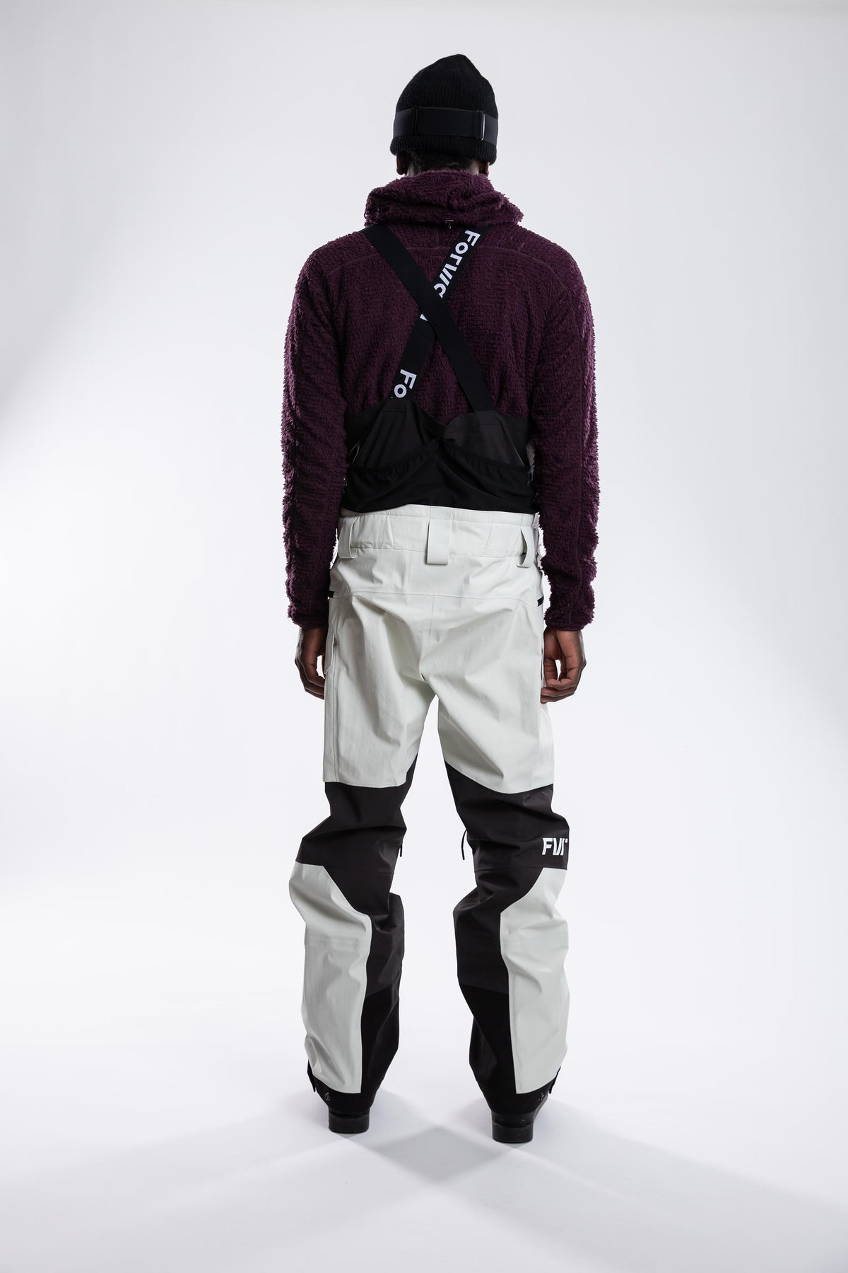 FW004-MFSB-W26-BLK_7538 back
