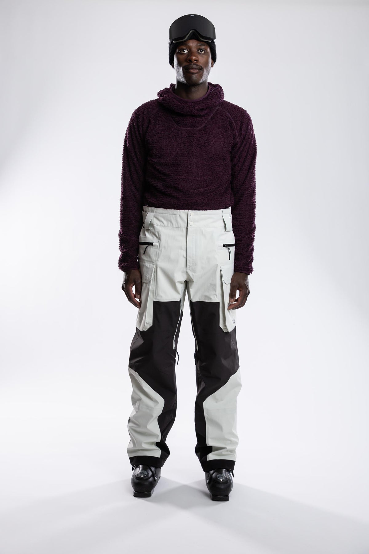 FW004-MFSB-W26-BLK_7540 front2