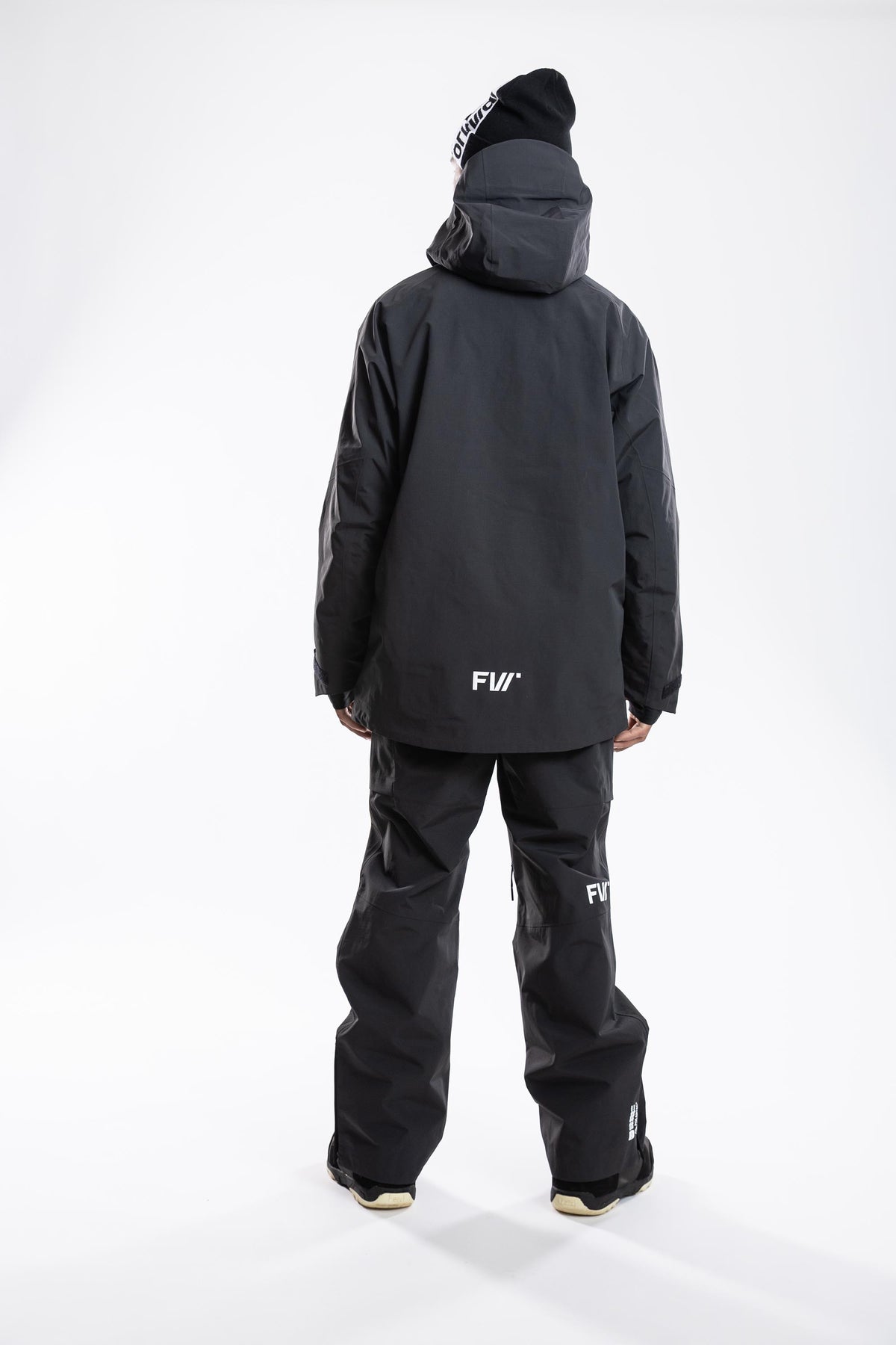 FW005-MAJM-W26-BLK_7553 back