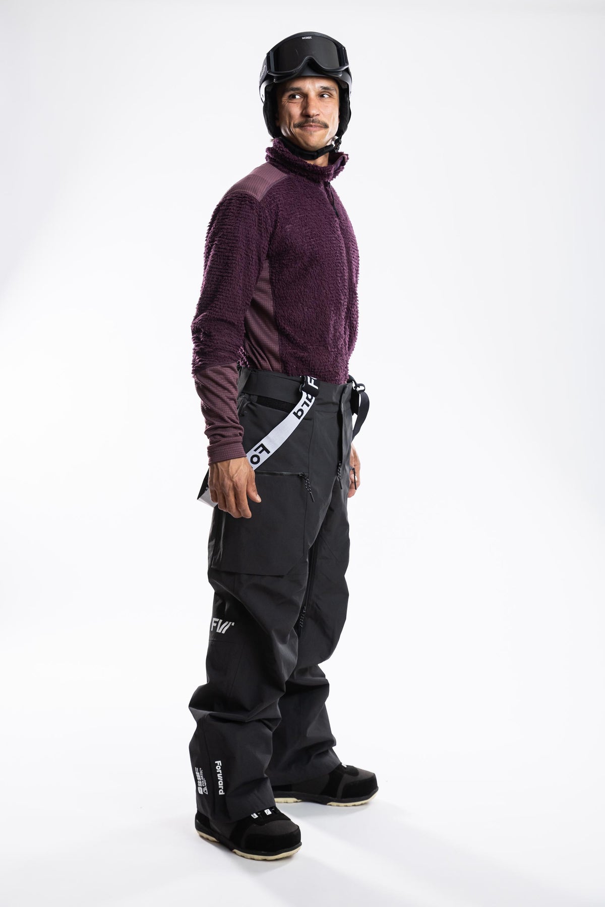 FW006-MAPM-W26-BLK_7565 side
