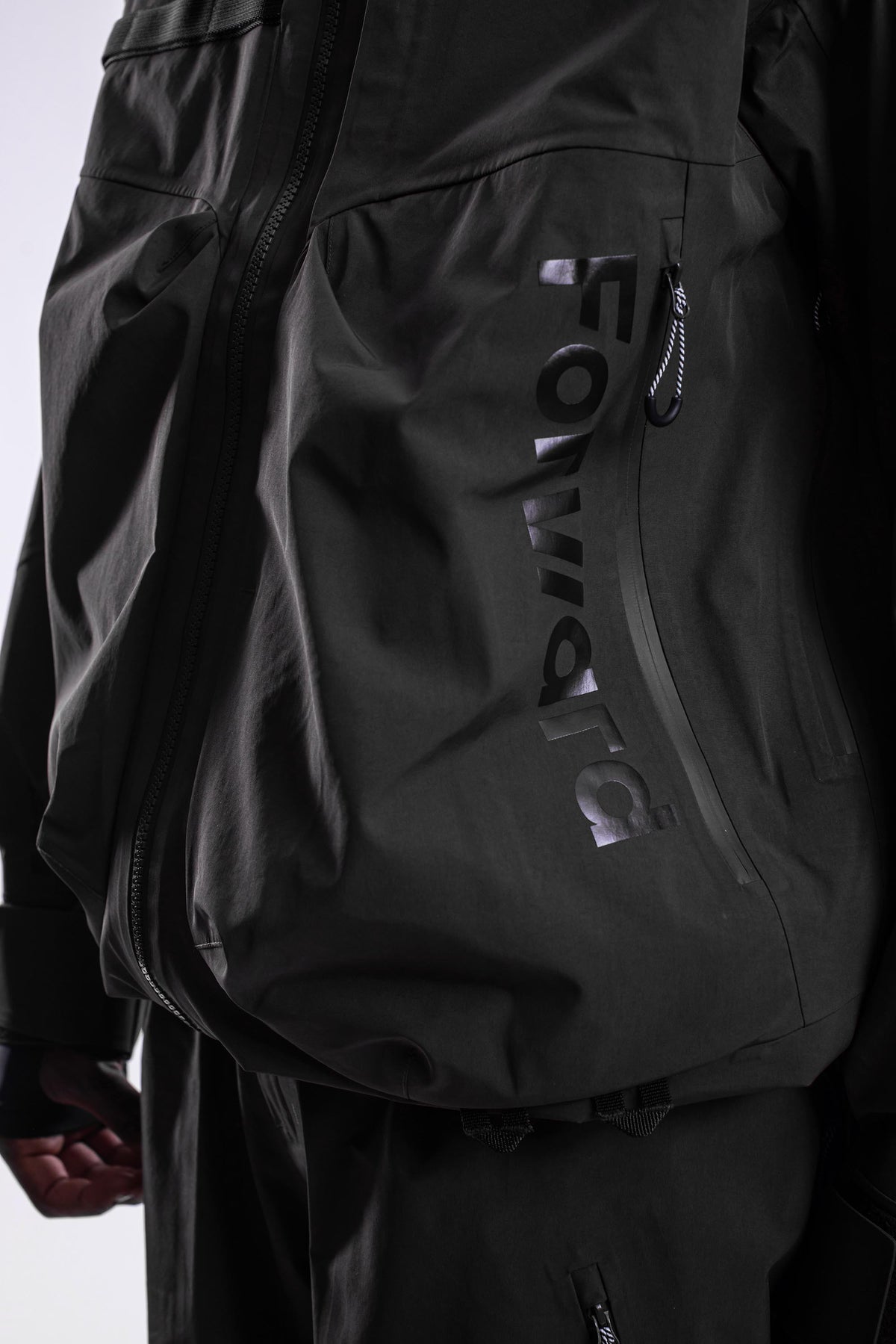 FW008-CSJM-W26-BLK_1071