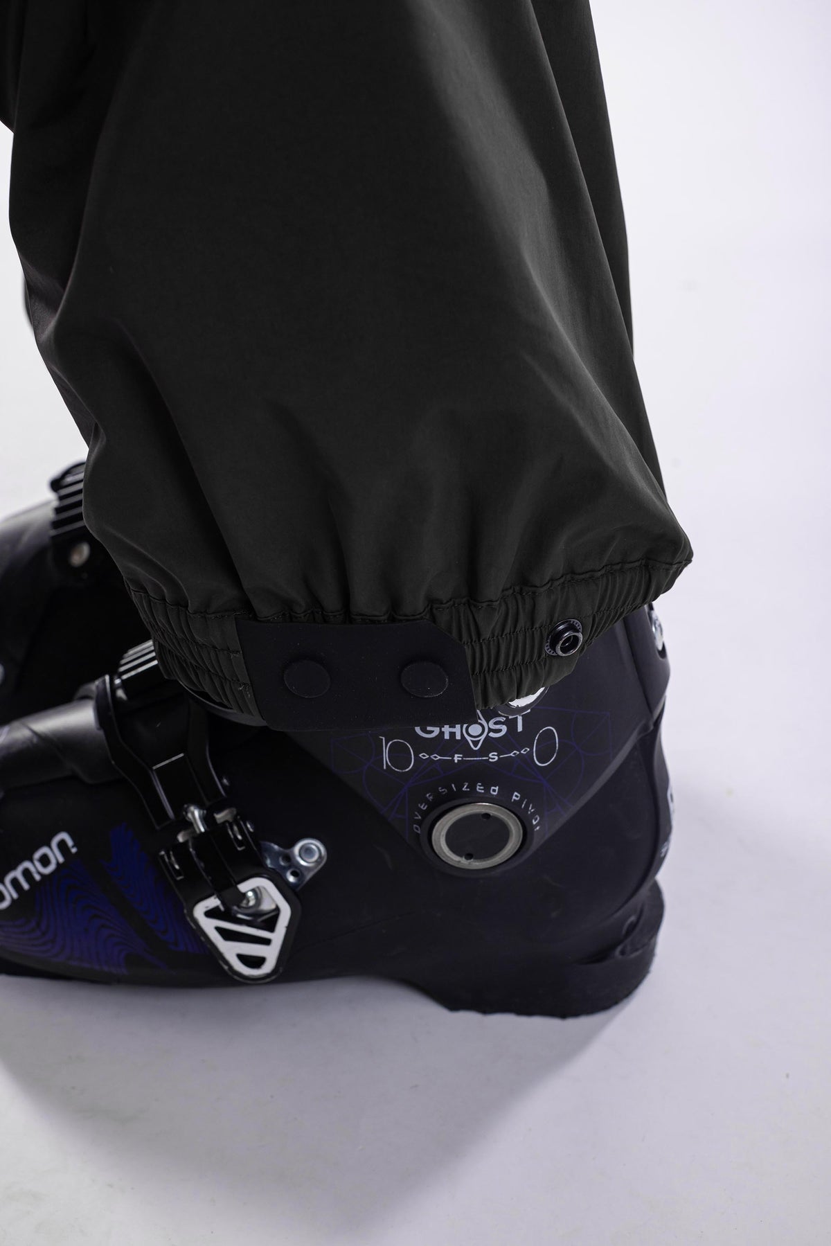 FW009-CSPU-W26-BLK_1087