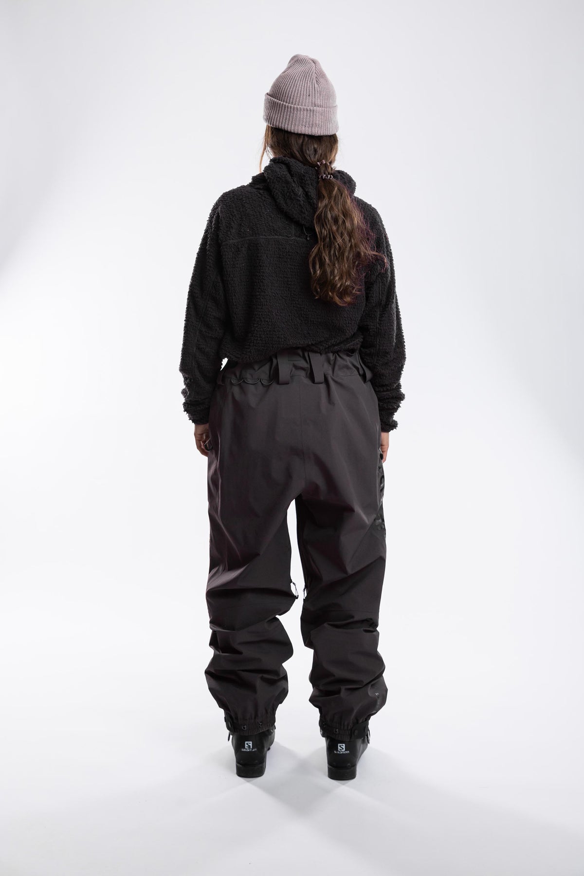 FW009-CSPU-W26-BLK_7993 back