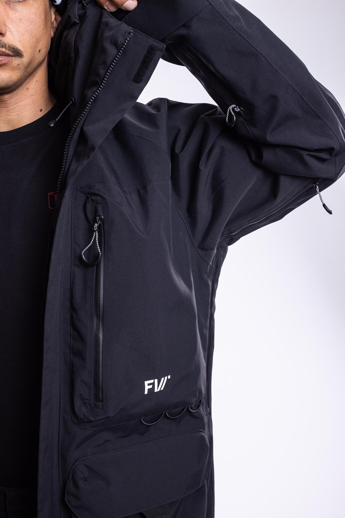 FW010-CCJU-W26-BLK_0876