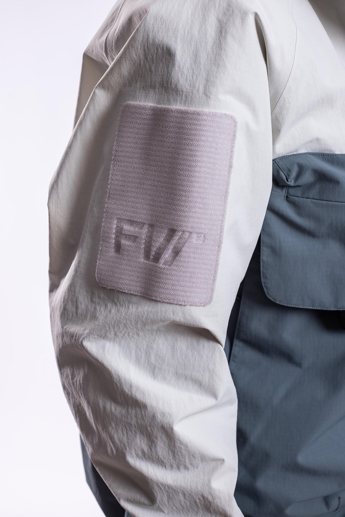 FW012-CJJU-W26-ALP_1025