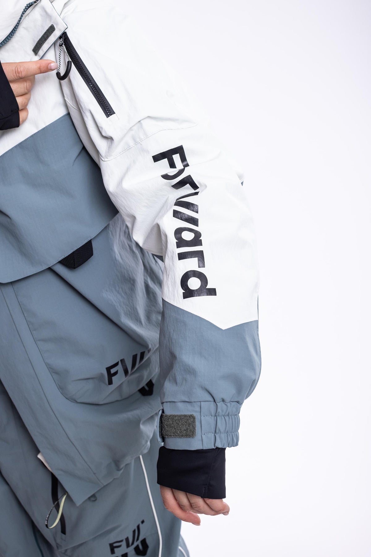 FW012-CJJU-W26-ALP_1497