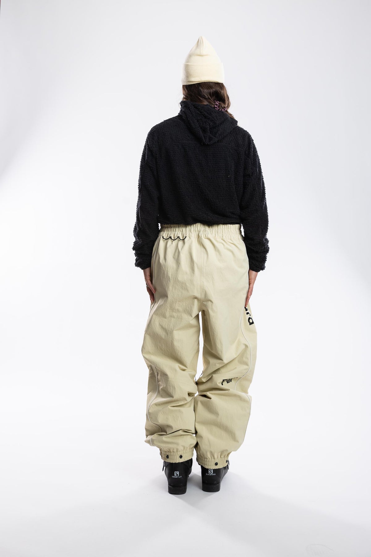 FW013-CJPU-W26-GLD_8025 back