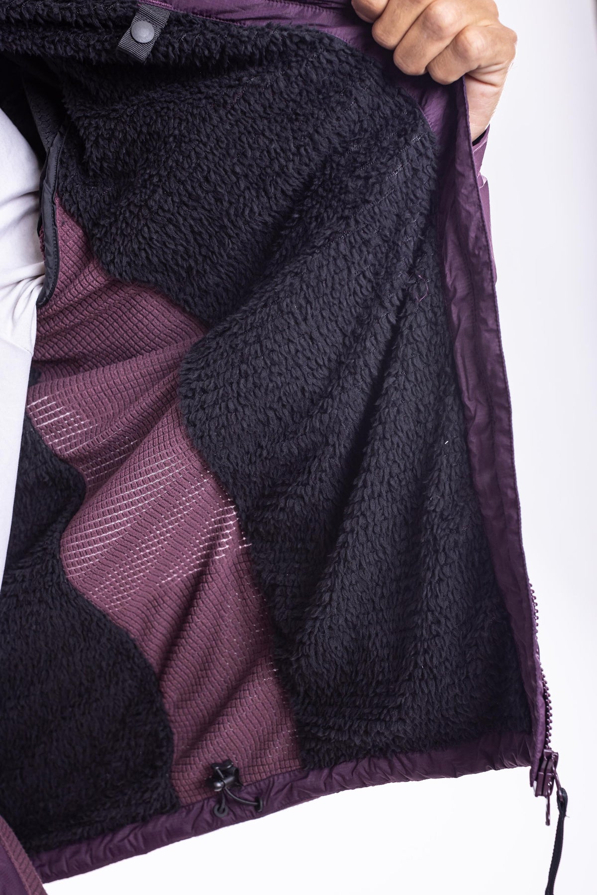 FW014-MHHU-W26-VLT_0631