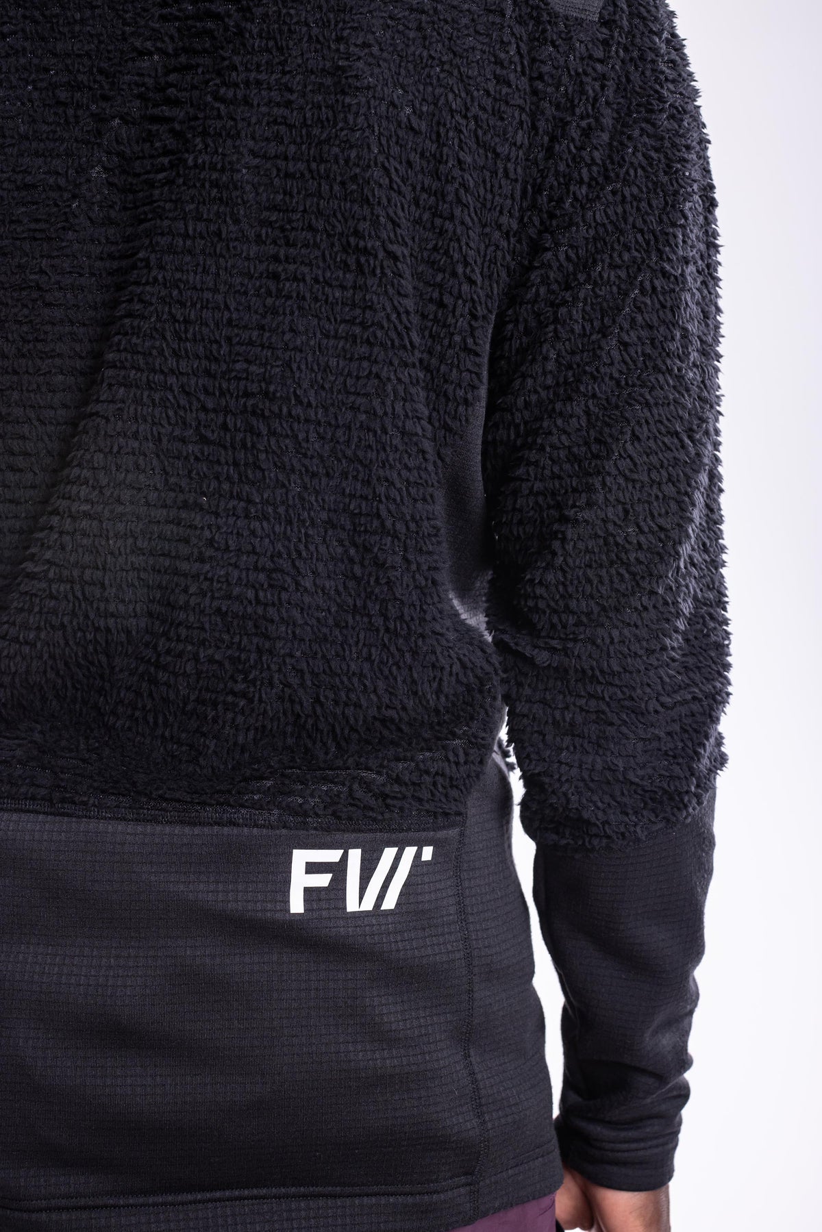 FW018-MFJU-W26-BLK_0408
