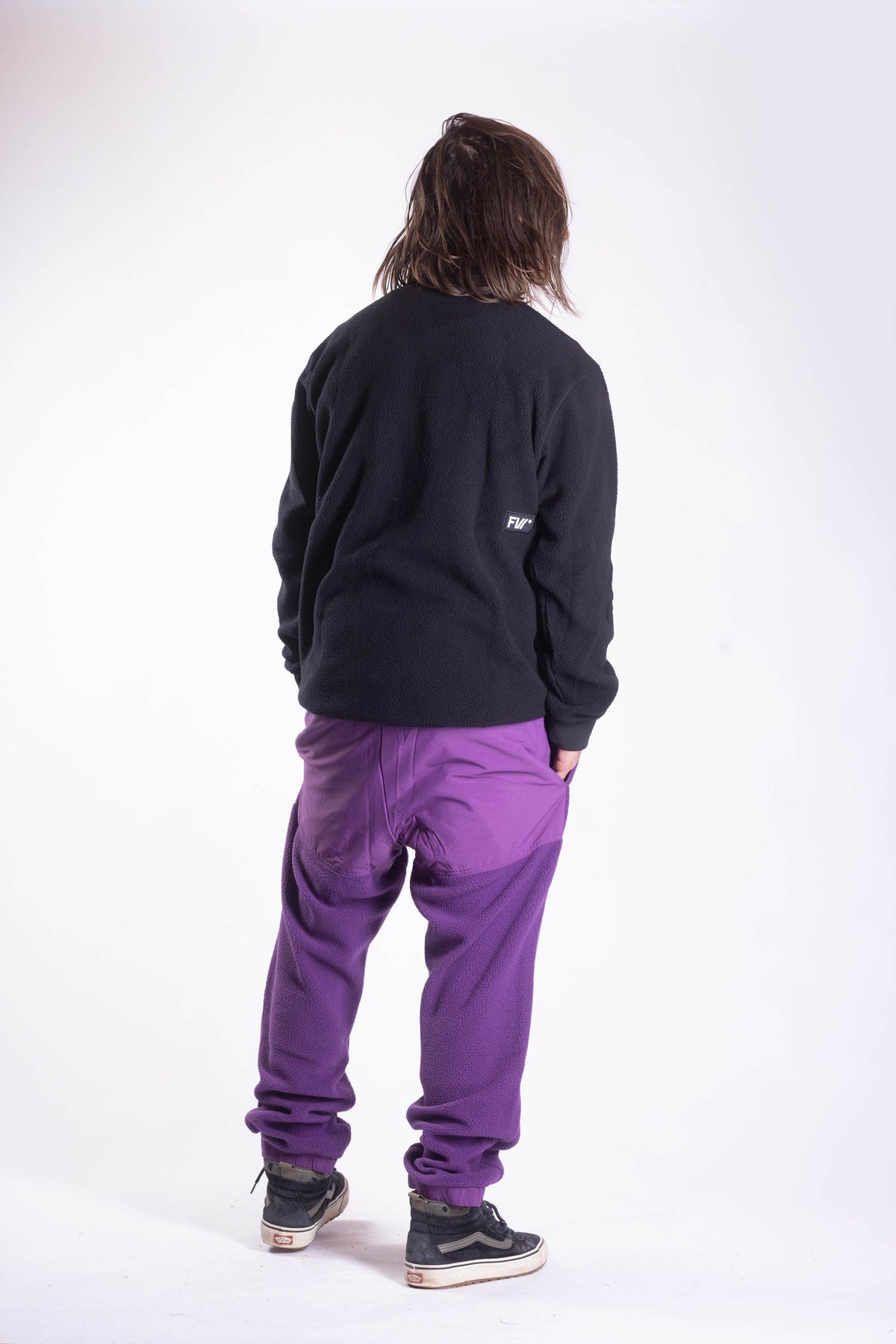 FW056-SFCM-W26-BLK_6770 back