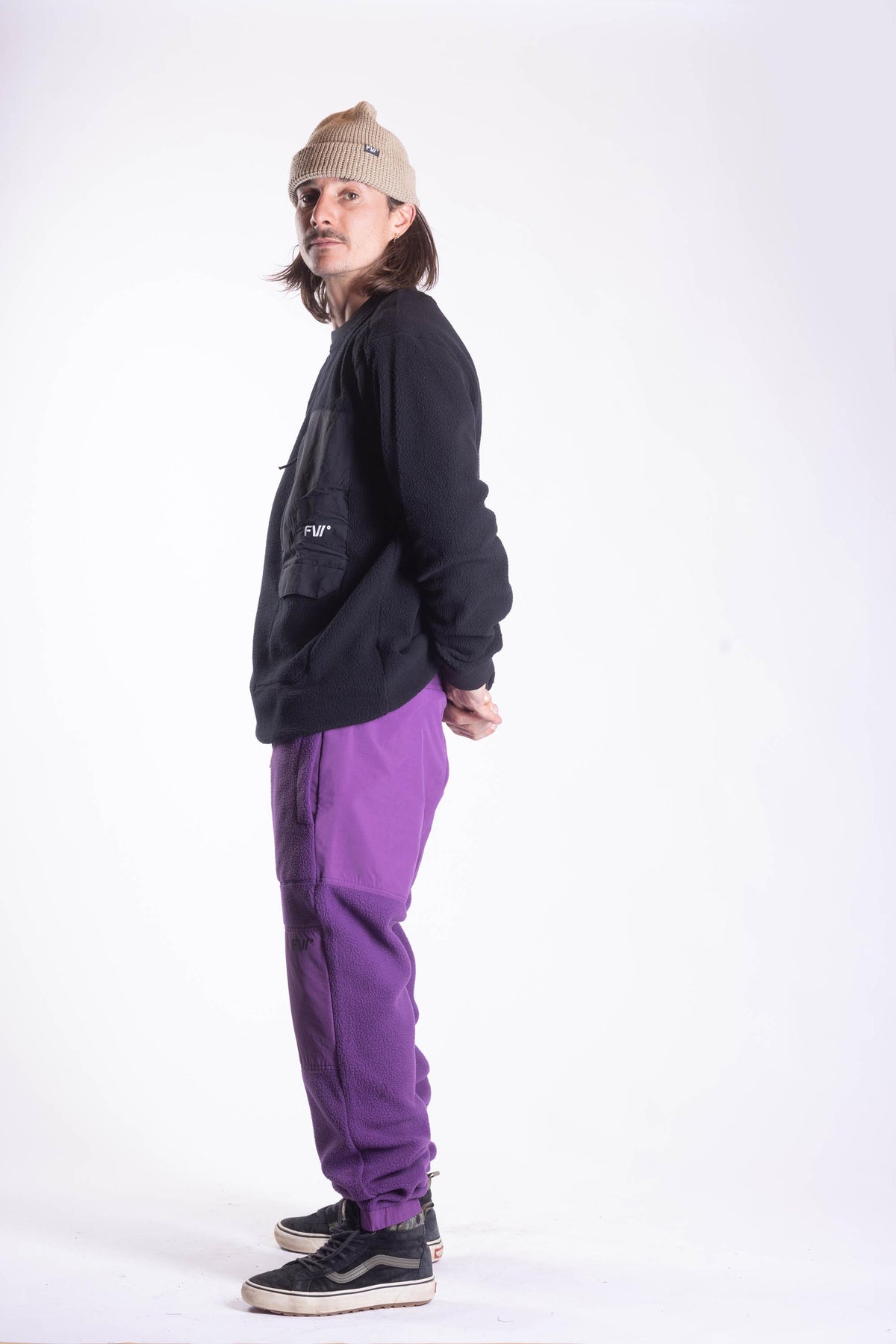FW056-SFCM-W26-BLK_6777