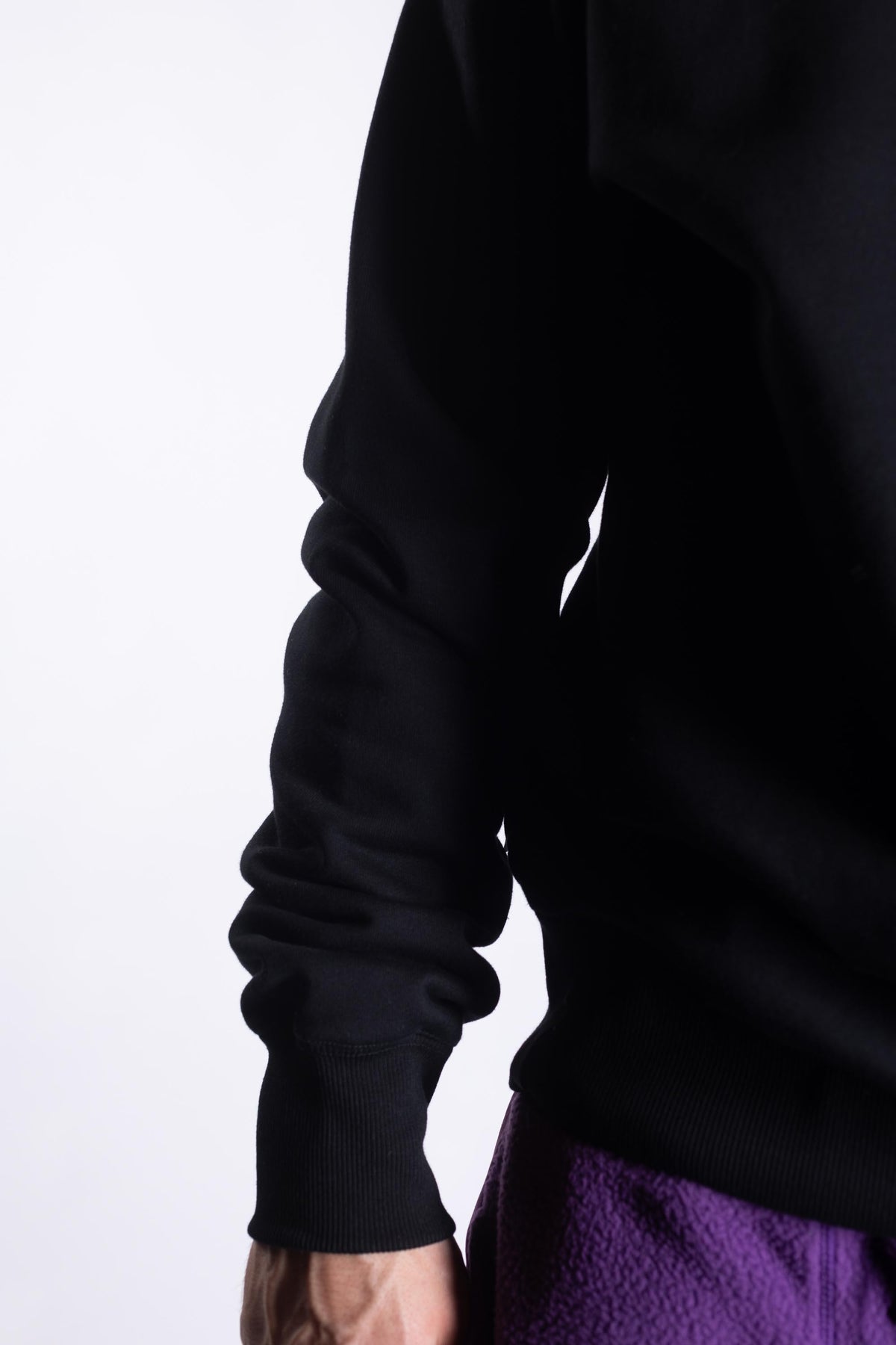 FW056-SFCM-W26-BLK_9584