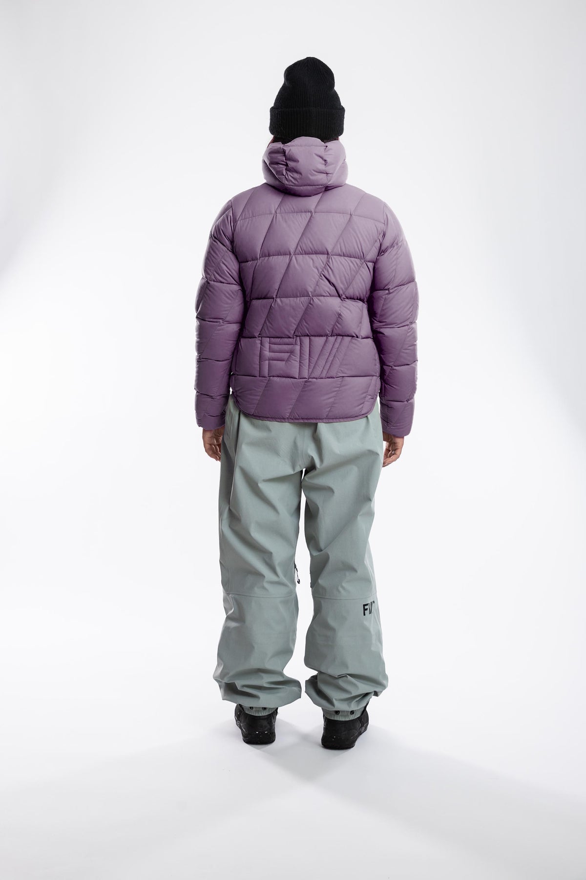 FW119-CDHW-W26-VLT_7948 back