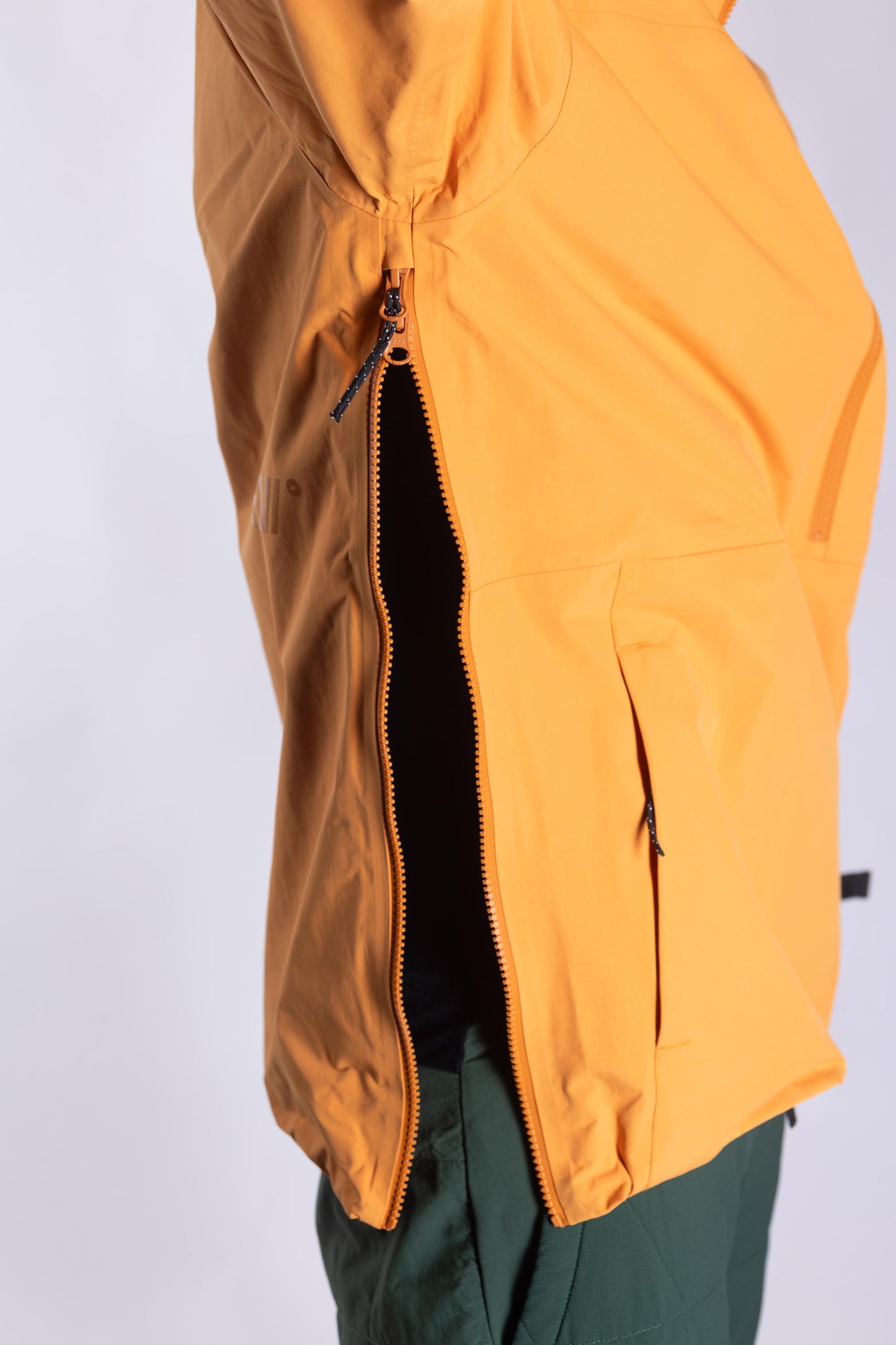 Men's Root 2.5L Anorak - Dry Sunset