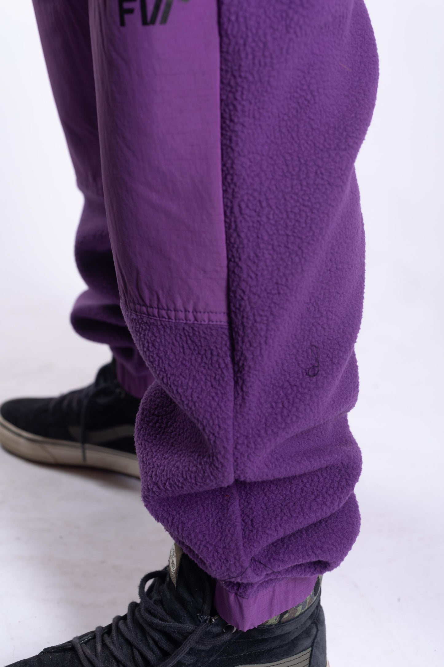 Root Sherpa Jogger - Deep Purple