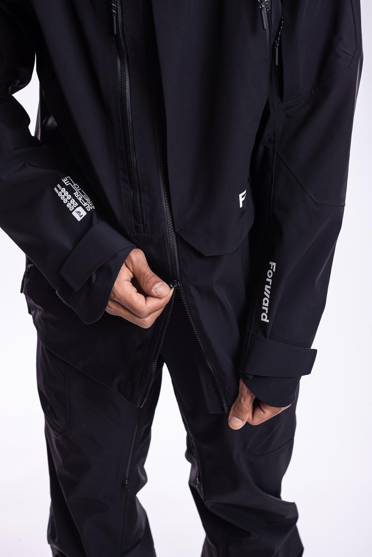 FW001-MTJM-W26-BLK_0703.jpg