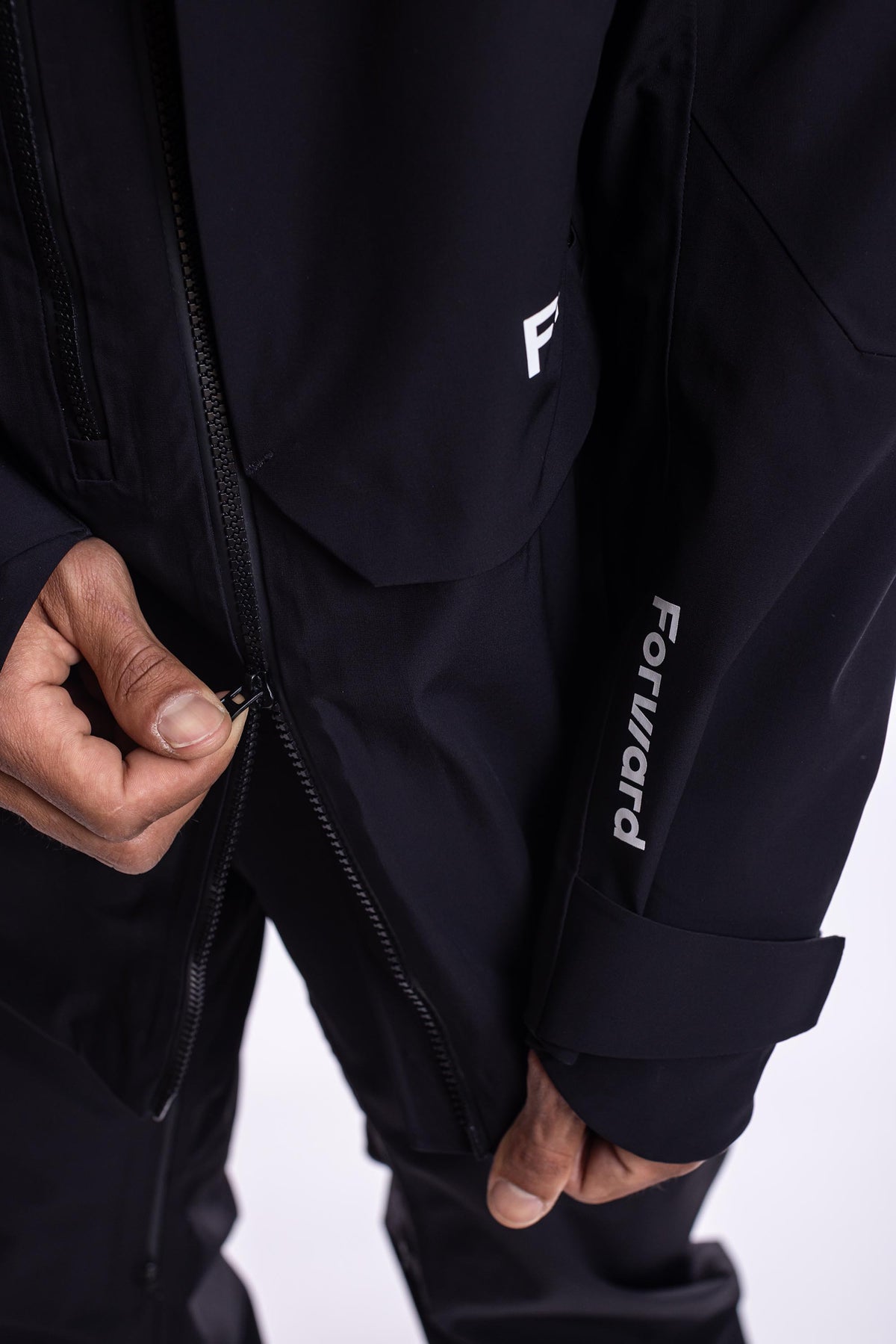 FW001-MTJM-W26-BLK_0705.jpg