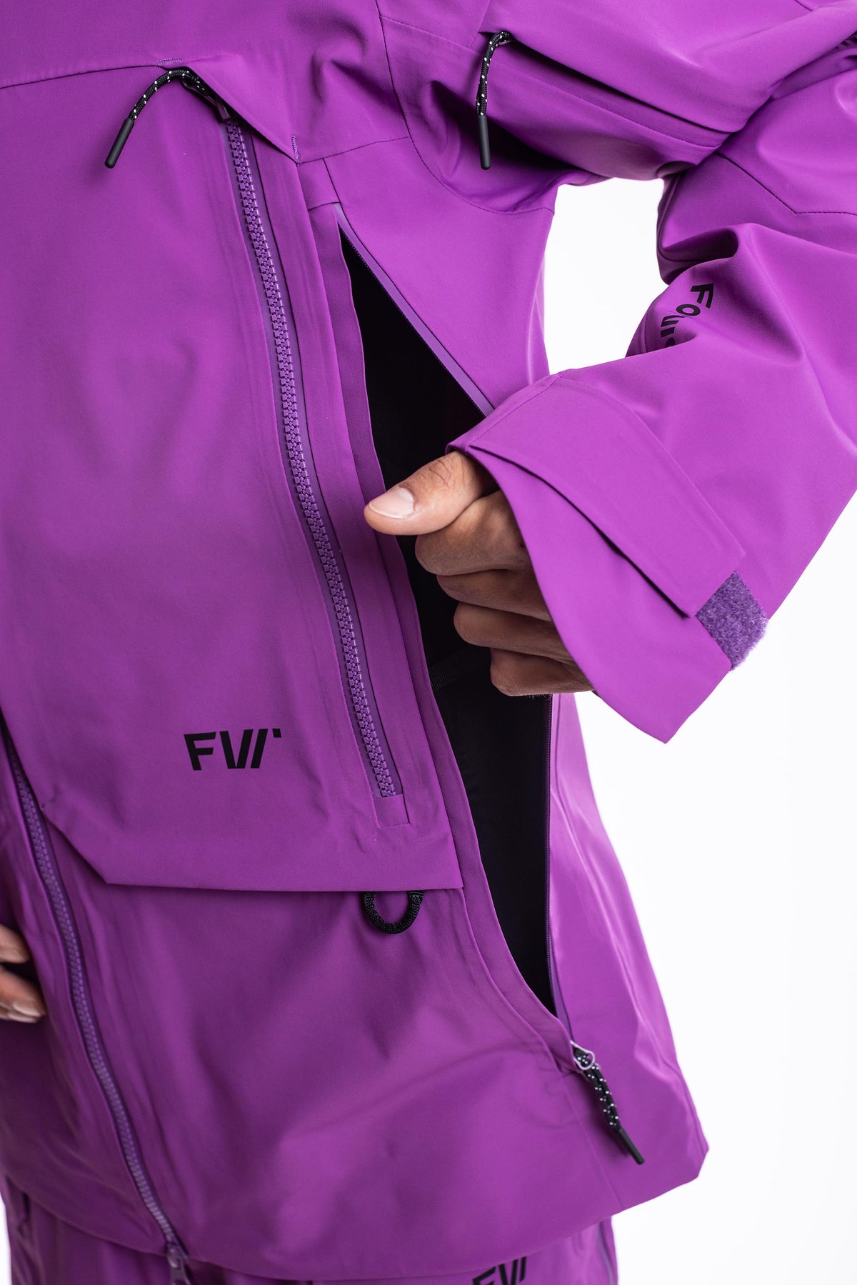 FW001-MTJM-W26-PAN_0571.jpg